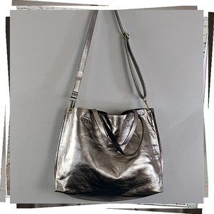 NWOT: Reversible Black/Metallic Silve rTote w Zip Pouch &  Wallet by Free People